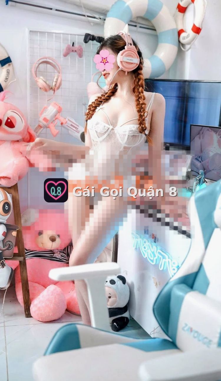 Bắp – gái gọi Quận 10