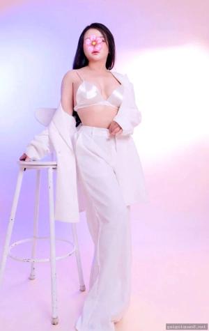 Kim Ngân – ảnh